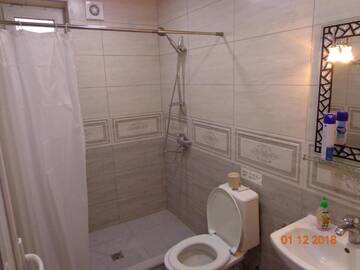 Фото номера Четырехместный номер Гостевой дом Udabno My home г. Удабно 30