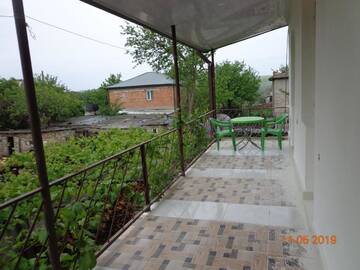 Фото номера Четырехместный номер Гостевой дом Udabno My home г. Удабно 15